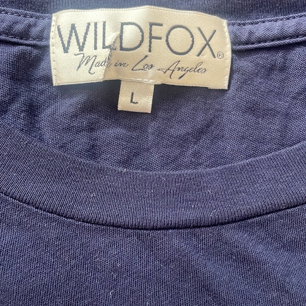 Wildfox Super Foxy Tee! 440 - Picture 2 of 4